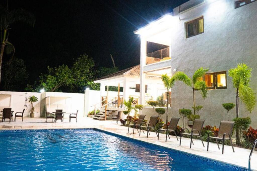 Villa Maria Luxury En Miches Екстериор снимка